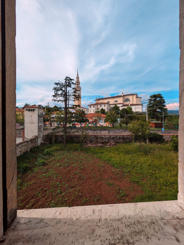 Colceresa - Casa indipendente con giardino e garage € 189.000,00

RIF FBT29 - Unica immobiliare, ...