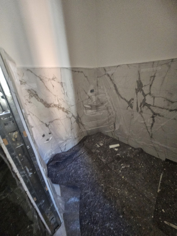 Scopri questa magnifica casa singola terratetto, situata nel cuore storico del Carmine, a pochi p...