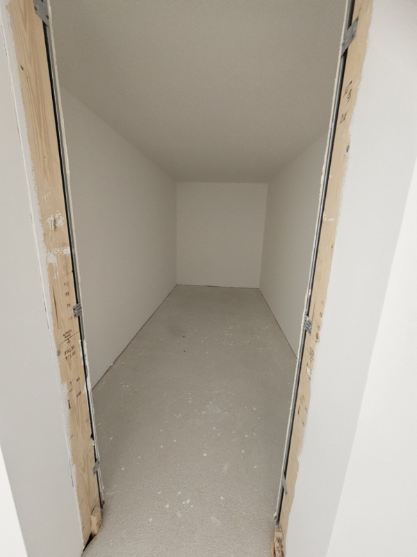 Scopri questa magnifica casa singola terratetto, situata nel cuore storico del Carmine, a pochi p...