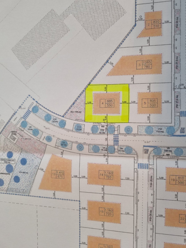 Lozzo Atestino, inserito in piacevole e recentissima lottizzazione residenziale comoda al centro ...