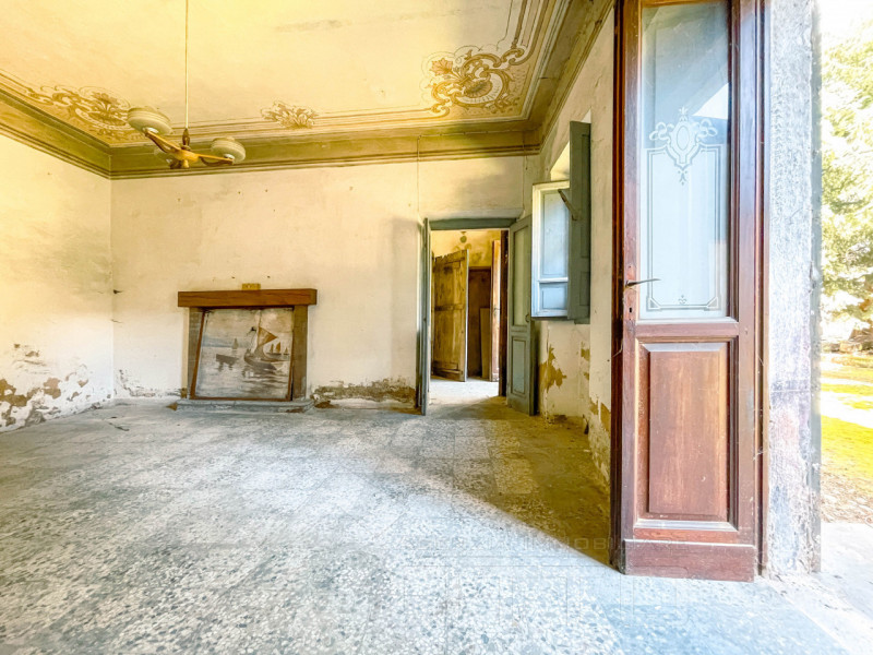 Casa indipendente in vendita a Cavaglietto, ampio giardino