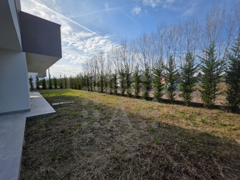 Una prestigiosa villa in corso di costruzione immersa nel verde, comoda al centro di Abano Terme ...