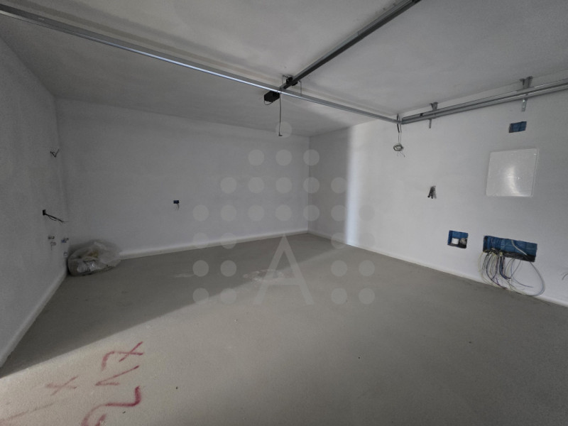 Una prestigiosa villa in corso di costruzione immersa nel verde, comoda al centro di Abano Terme ...