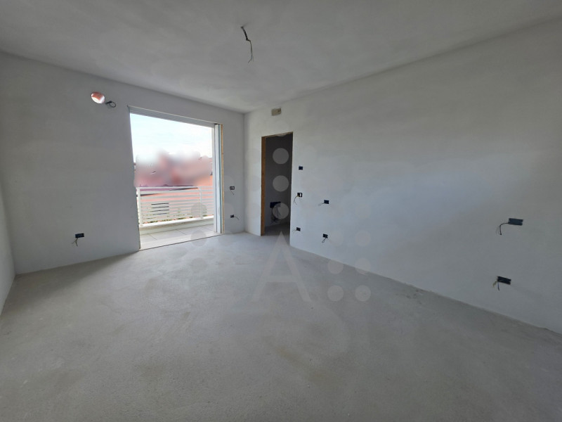 Una prestigiosa villa in corso di costruzione immersa nel verde, comoda al centro di Abano Terme ...