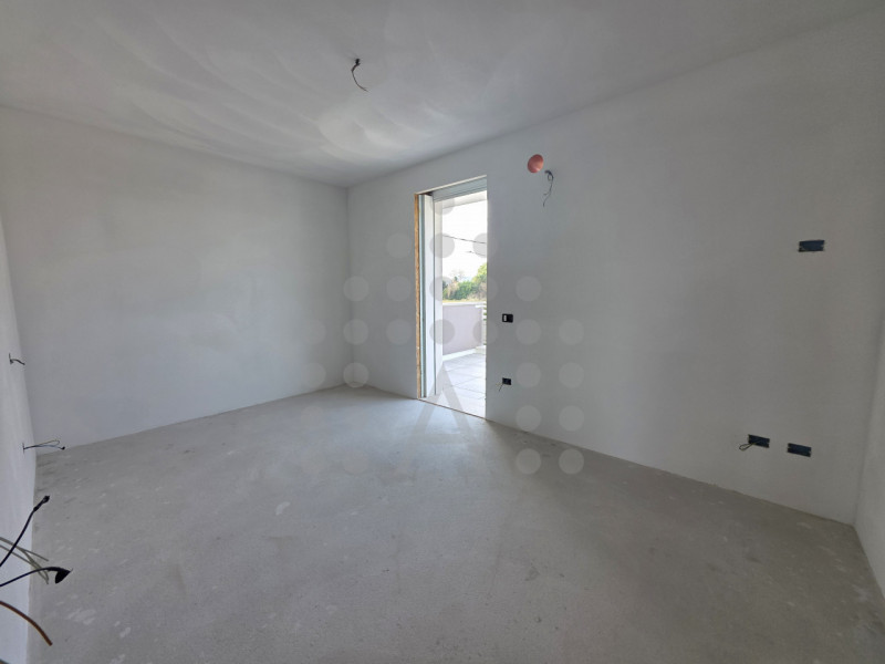 Una prestigiosa villa in corso di costruzione immersa nel verde, comoda al centro di Abano Terme ...