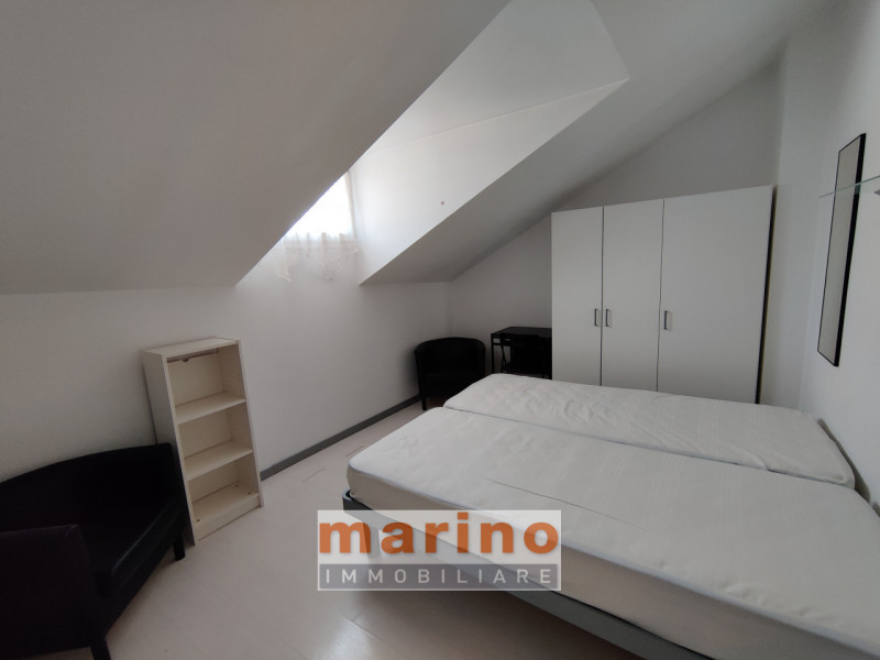 PADOVA VIA DANTE CENTRO STORICO VENDITA APPARTAMENTO
Appartamento in vendita in centro storico a ...