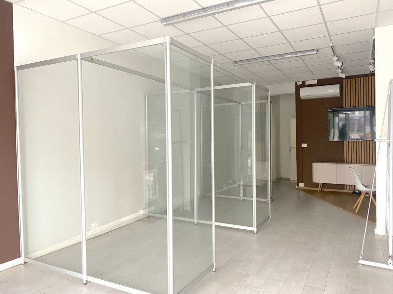 Stanga. Negozio - Ufficio completamente Ristrutturato. Acquisto senza iva, piano terra, di mq 80....