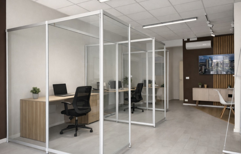 Stanga. Negozio - Ufficio completamente Ristrutturato. Acquisto senza iva, piano terra, di mq 80....