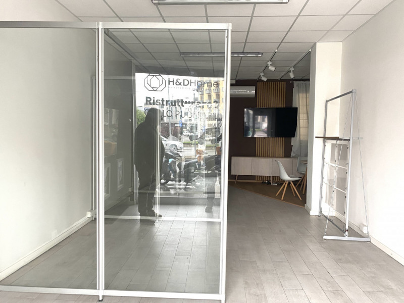 Stanga. Negozio - Ufficio completamente Ristrutturato. Acquisto senza iva, piano terra, di mq 80....