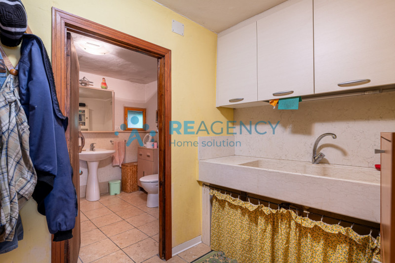 CHIAMPO 

Amate la collina i prati e il bosco e la vostra esigenza è di quella di passare il vost...