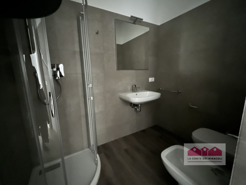 SOLO LOCAZIONI A STUDENTI- DISPONIBILE DA ESTATE 2026: BICAMERE A VICENZA DI RECENTE RISTRUTTURAZ...