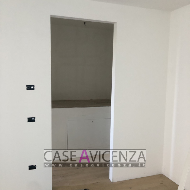 GRISIGNANO DI ZOCCO - CLASSE ENERGETICA A3 - Proponiamo in centro paese, ULTIMA ESCLUSIVA PORZION...