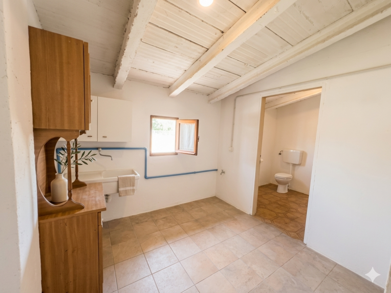 (Per INFO Cristina 3389226442) A Galta proponiamo in vendita 8.300 mq di terreno agricolo con abi...