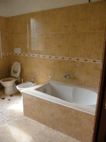 Rif. A.A.225-22

Vendita all'asta - appartamento al 1° piano in data 22 gennaio 2026

Descrizione...