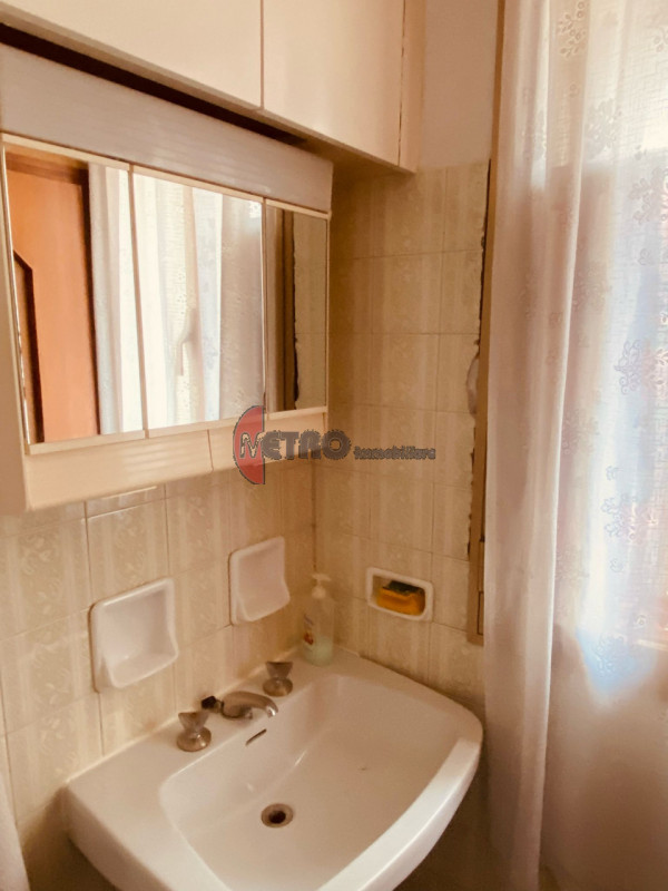 In vendita da Metro Immobiliare, proponiamo una casa di corte situata ai Massignani di Valdagno, ...