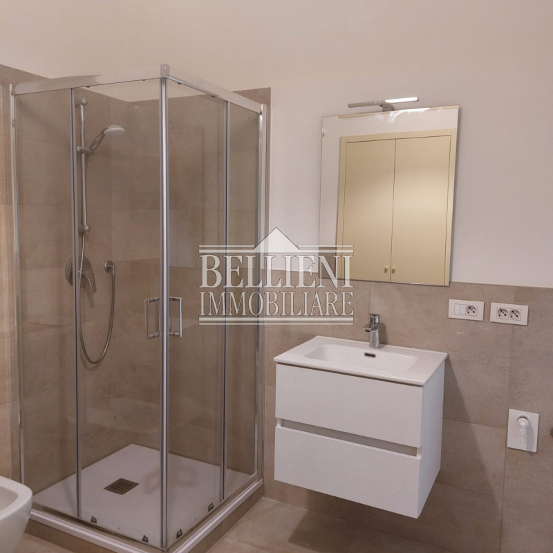 CENTRO STORICO: Nella via più prestigiosa di Vicenza, in un palazzo palladiano ottimamente conser...