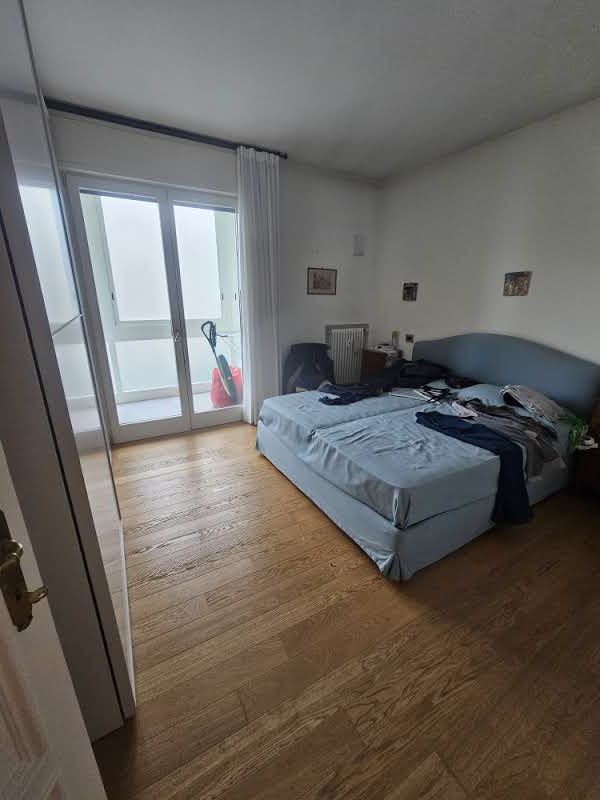 Scopri un'opportunità unica in una delle zone più suggestive di Padova, nella storica zona del Du...