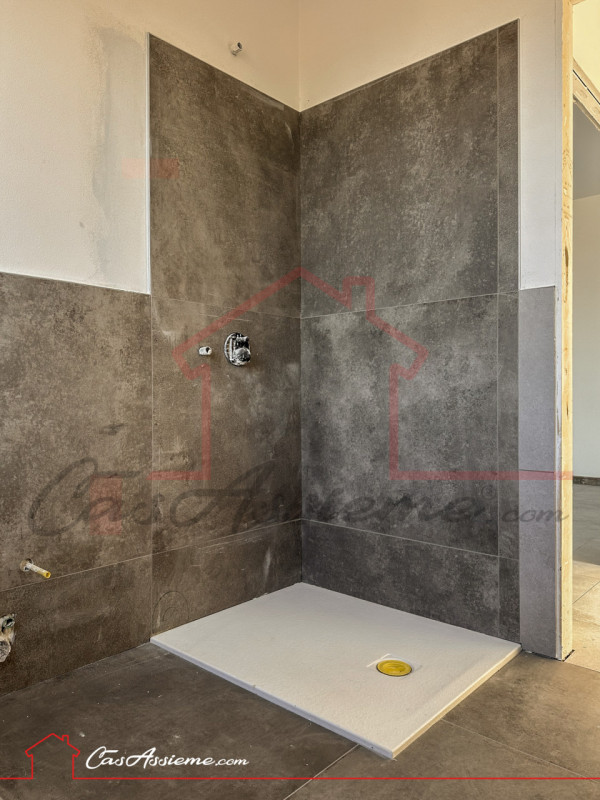 Rif. AG012
CHIAVI IN MANO - ULTIMA UNITA'!
All'interno di una splendida zona residenziale in fase...