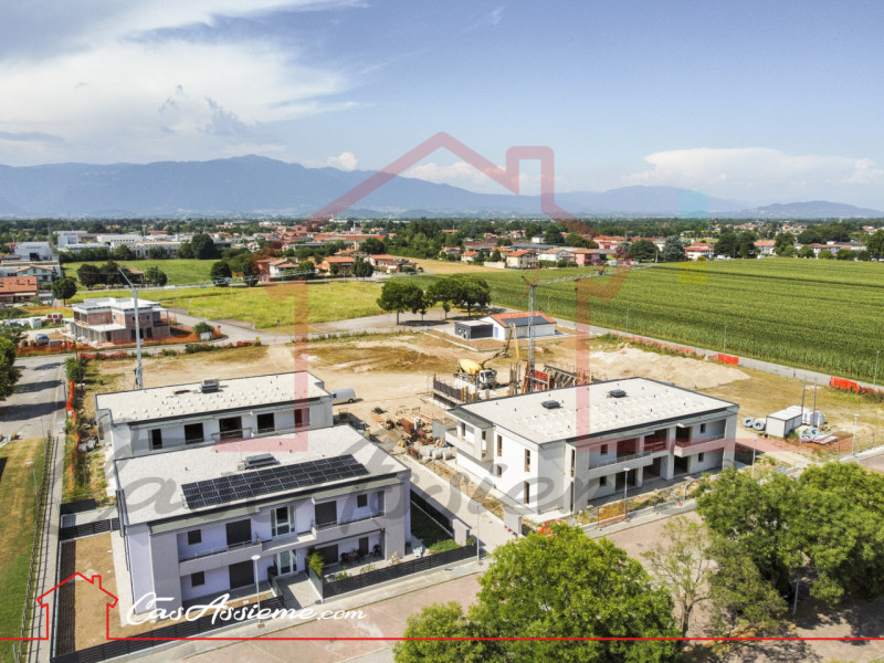 Rif. AG012
CHIAVI IN MANO - ULTIMA UNITA'!
All'interno di una splendida zona residenziale in fase...