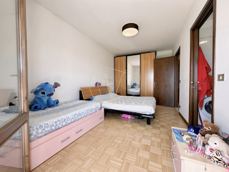 Se sei interessato a questo immobile contatta Filippo DIRETTAMENTE SU WHATSAPP al 3496784355.

Si...