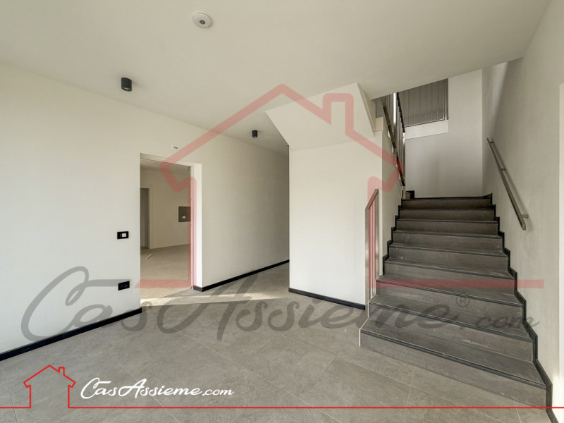 Rif. AG013
CHIAVI IN MANO - ULTIMA UNITA'!
Situato in un contesto residenziale in fase di importa...