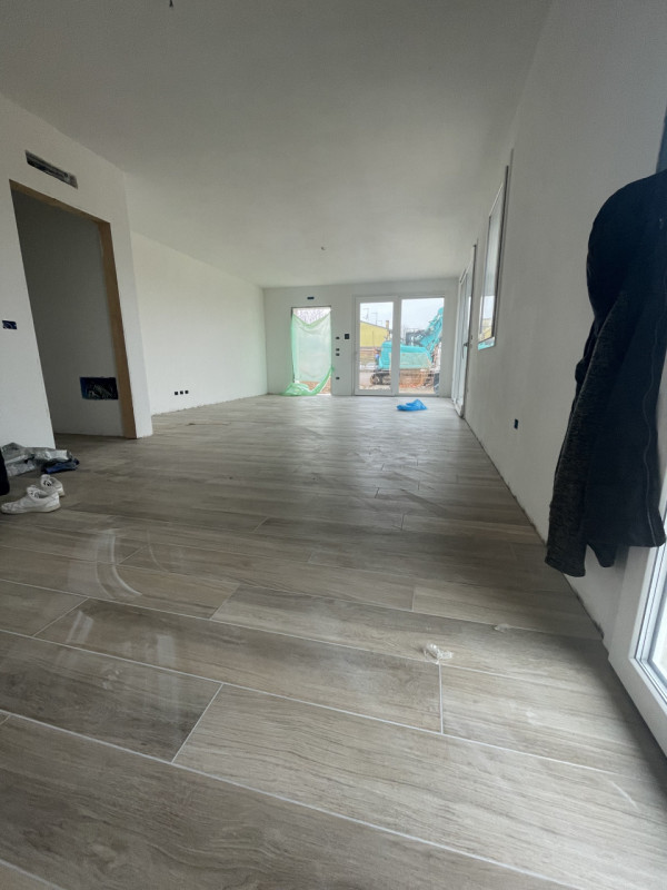 Ti presentiamo una splendida opportunità immobiliare nel cuore del tranquillo e residenziale quar...