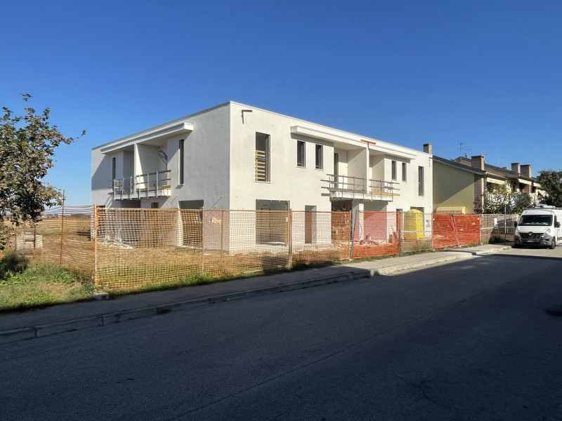 Ti presentiamo una splendida opportunità immobiliare nel cuore del tranquillo e residenziale quar...