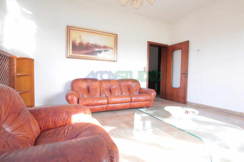 Bolzano Vicentino: questa particolare soluzione è ideale per chi necessita di grandi spazi abitat...