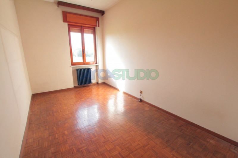 Bolzano Vicentino: questa particolare soluzione è ideale per chi necessita di grandi spazi abitat...