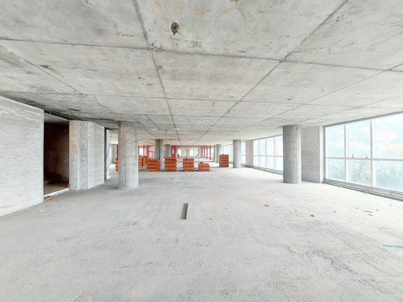 Imperia Vendita Attivita commerciale centro commerciale