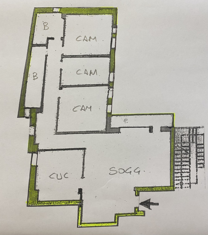 In centro storico laterale via S. Martino Solferino Appartamento piano alto con ascensore, Ingres...