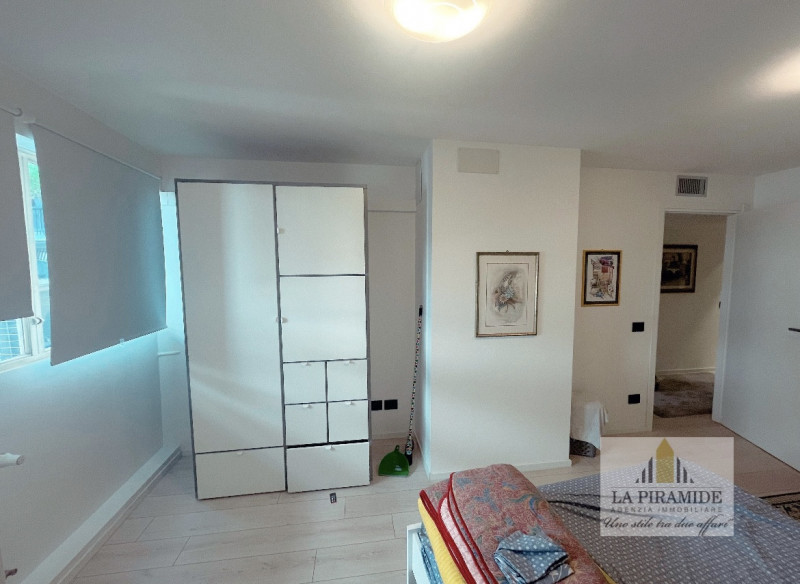 CORSO MILANO PADOVA
DISPONIBILE DAL 1° MARZO 2026 camera di 20 mq ad uso singolo in appartamento ...