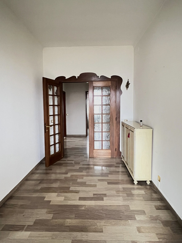 Bastia di Rovolon (PD):

Ti presentiamo una porzione di bifamiliare con 1000 mq di giardino priva...