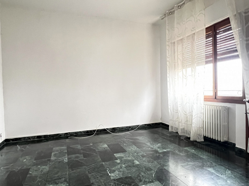 Bastia di Rovolon (PD):

Ti presentiamo una porzione di bifamiliare con 1000 mq di giardino priva...