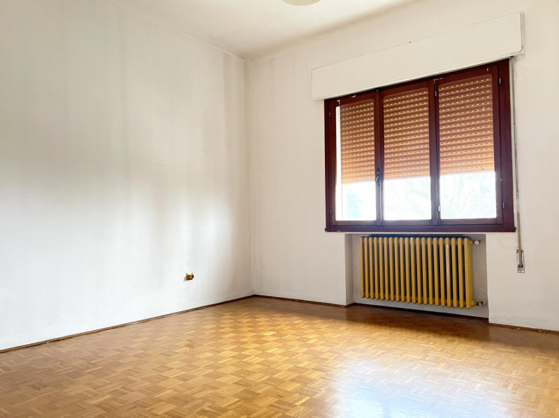 Bastia di Rovolon (PD):

Ti presentiamo una porzione di bifamiliare con 1000 mq di giardino priva...