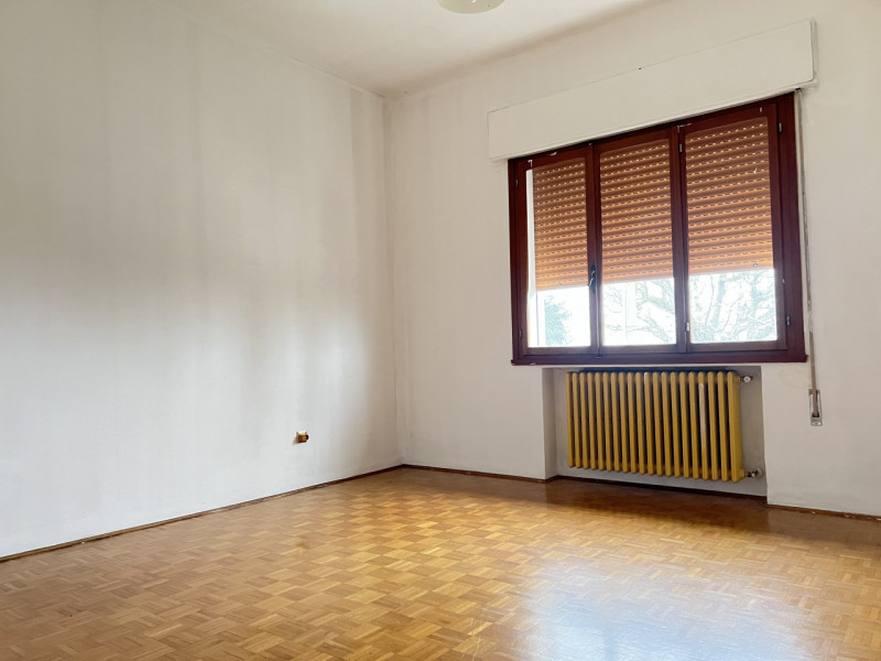 Bastia di Rovolon (PD):

Ti presentiamo una porzione di bifamiliare con 1000 mq di giardino priva...