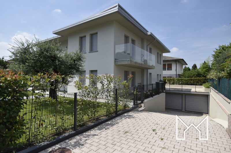 BASSANO- Porzione di bifamiliare al piano primo completamente ristrutturata nel 2023 situata in u...