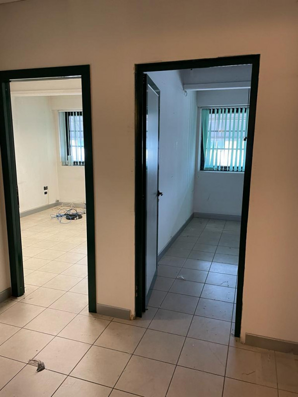 Bovolenta Ufficio in affitto di circa 100 mq. L'immobile si presenta con spazi ampi e luminosi, i...