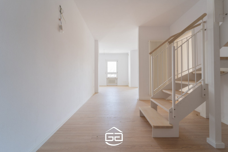 Stai cercando la casa dei tuoi sogni in un contesto esclusivo e raffinato? Abbiamo la soluzione p...