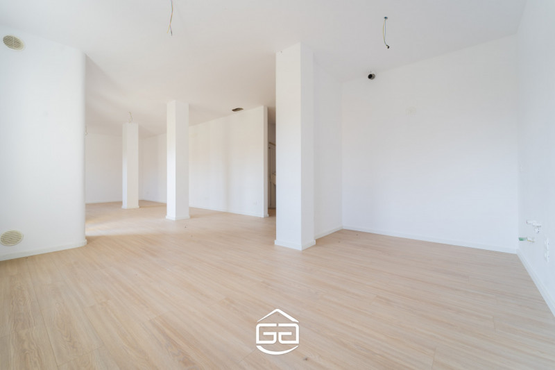 Stai cercando la casa dei tuoi sogni in un contesto esclusivo e raffinato? Abbiamo la soluzione p...