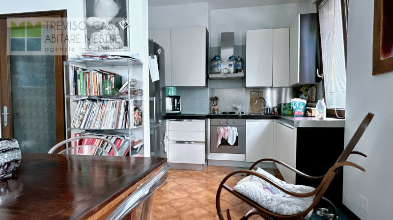 In contesto residenziale di pregio, in zona particolarmente interessante, ovvero nell'immediato f...