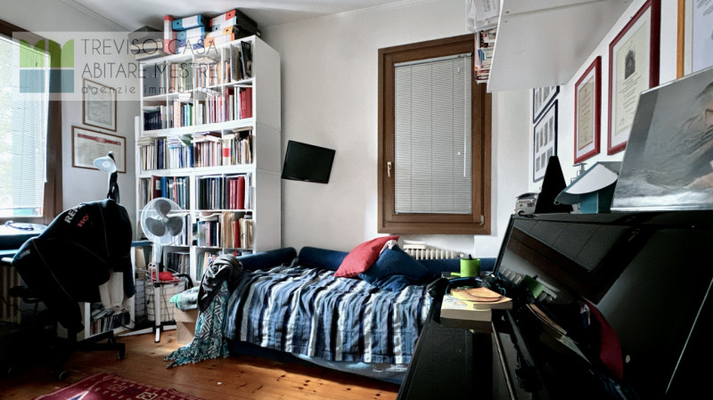 In contesto residenziale di pregio, in zona particolarmente interessante, ovvero nell'immediato f...