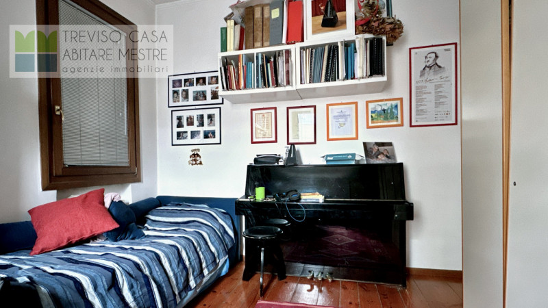 In contesto residenziale di pregio, in zona particolarmente interessante, ovvero nell'immediato f...