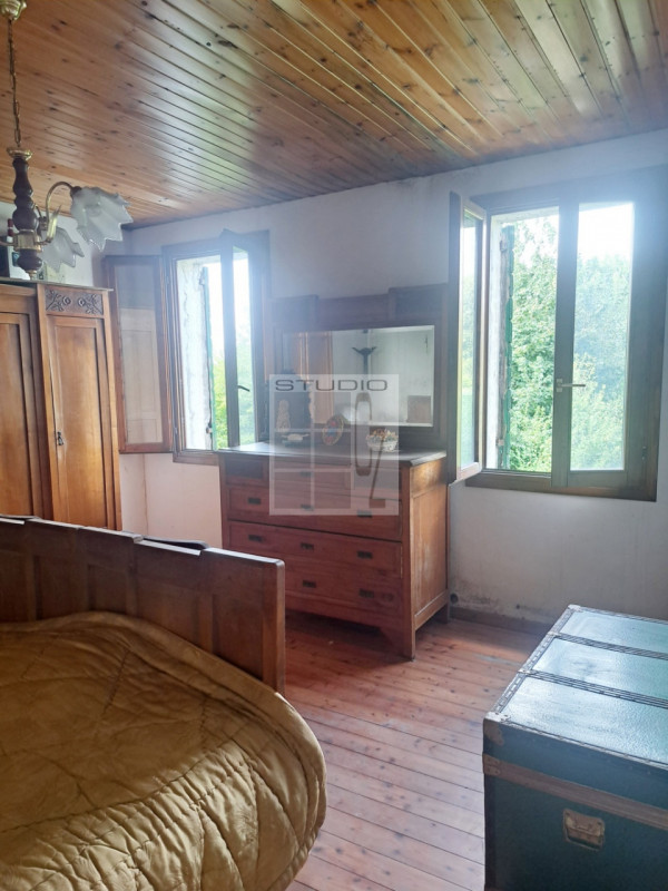 Proponiamo in vendita lotto di TERRENO AGRICOLO dalle metrature generose (ca. 30.000 metri quadri...