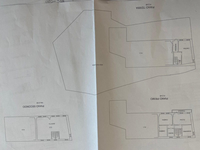 VALLI DEL PASUBIO:CASA AFFIANCATA DI TESTA CON GIARDINO E GARAGE €132.000
INFO 0445-824740

BUONI...
