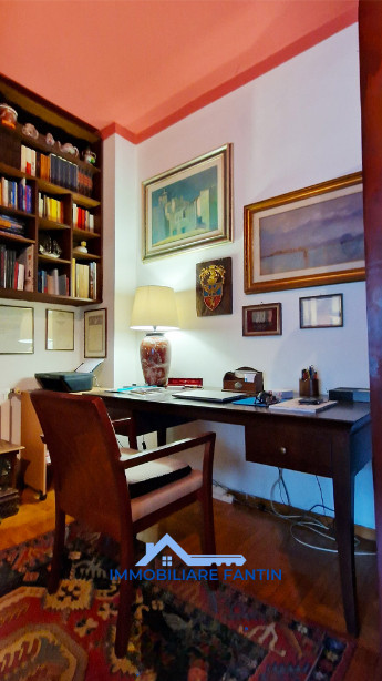 Treviso, zona Ghirada. Codice RA2. A pochi minuti dal Centro Storico di Treviso, proponiamo casa ...