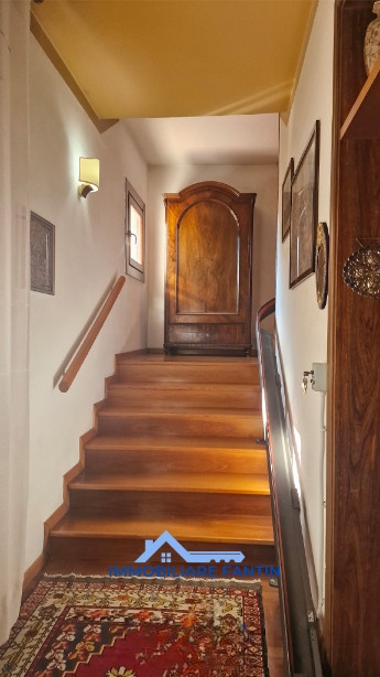 Treviso, zona Ghirada. Codice RA2. A pochi minuti dal Centro Storico di Treviso, proponiamo casa ...