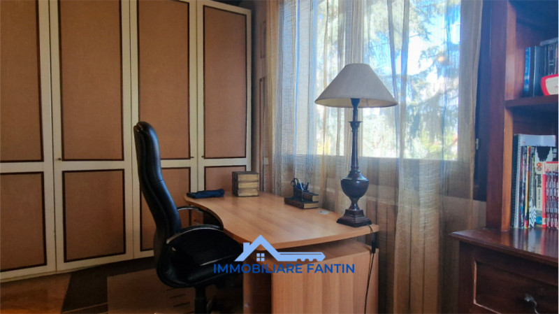 Treviso, zona Ghirada. Codice RA2. A pochi minuti dal Centro Storico di Treviso, proponiamo casa ...