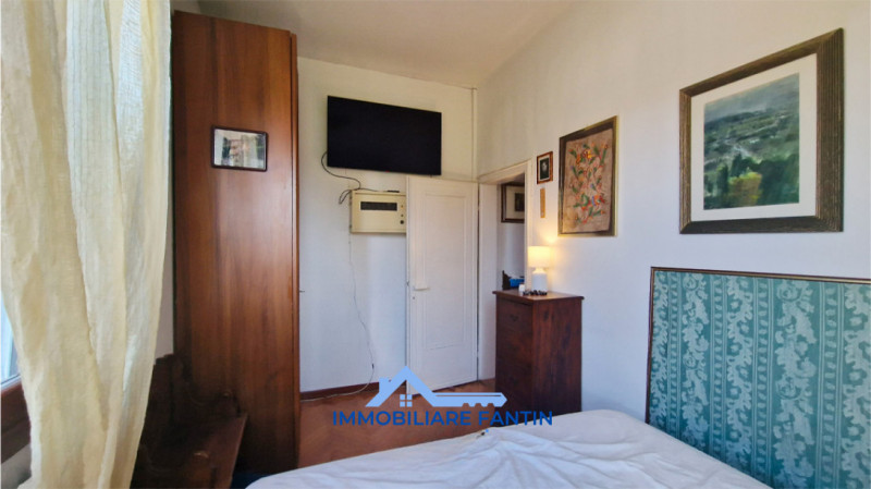 Treviso, zona Ghirada. Codice RA2. A pochi minuti dal Centro Storico di Treviso, proponiamo casa ...