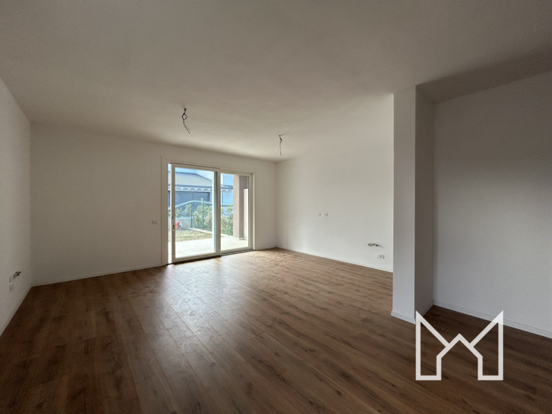 TRAVETTORE- Inserita in un quartiere di nuova costruzione comoda al centro e vicina a Bassano, pr...